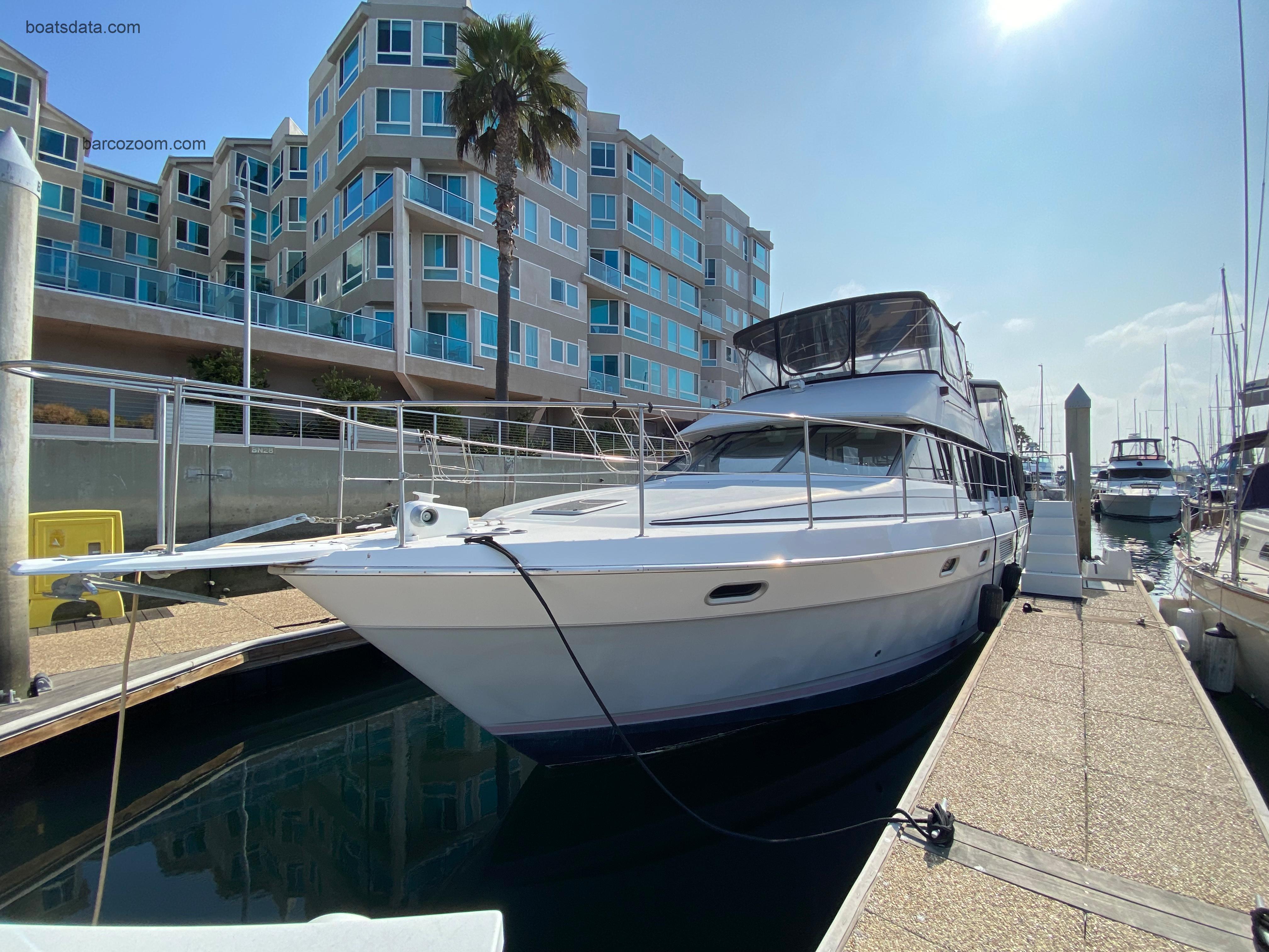 Bayliner 4387 Motoryacht opinión y ficha técnica