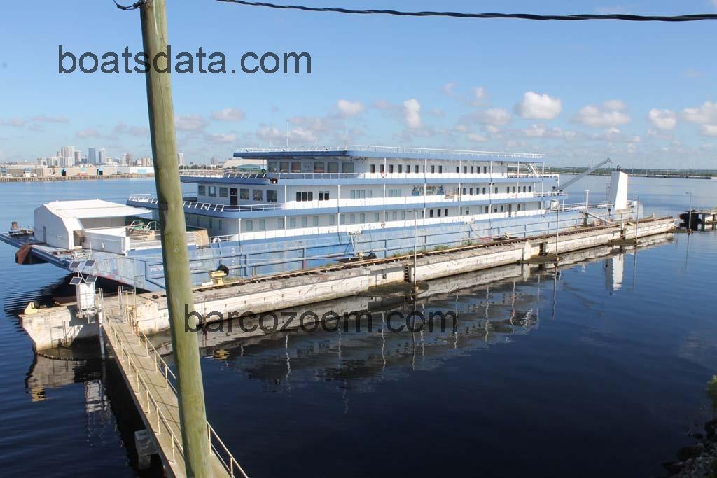 Custom Barge opinión y ficha técnica