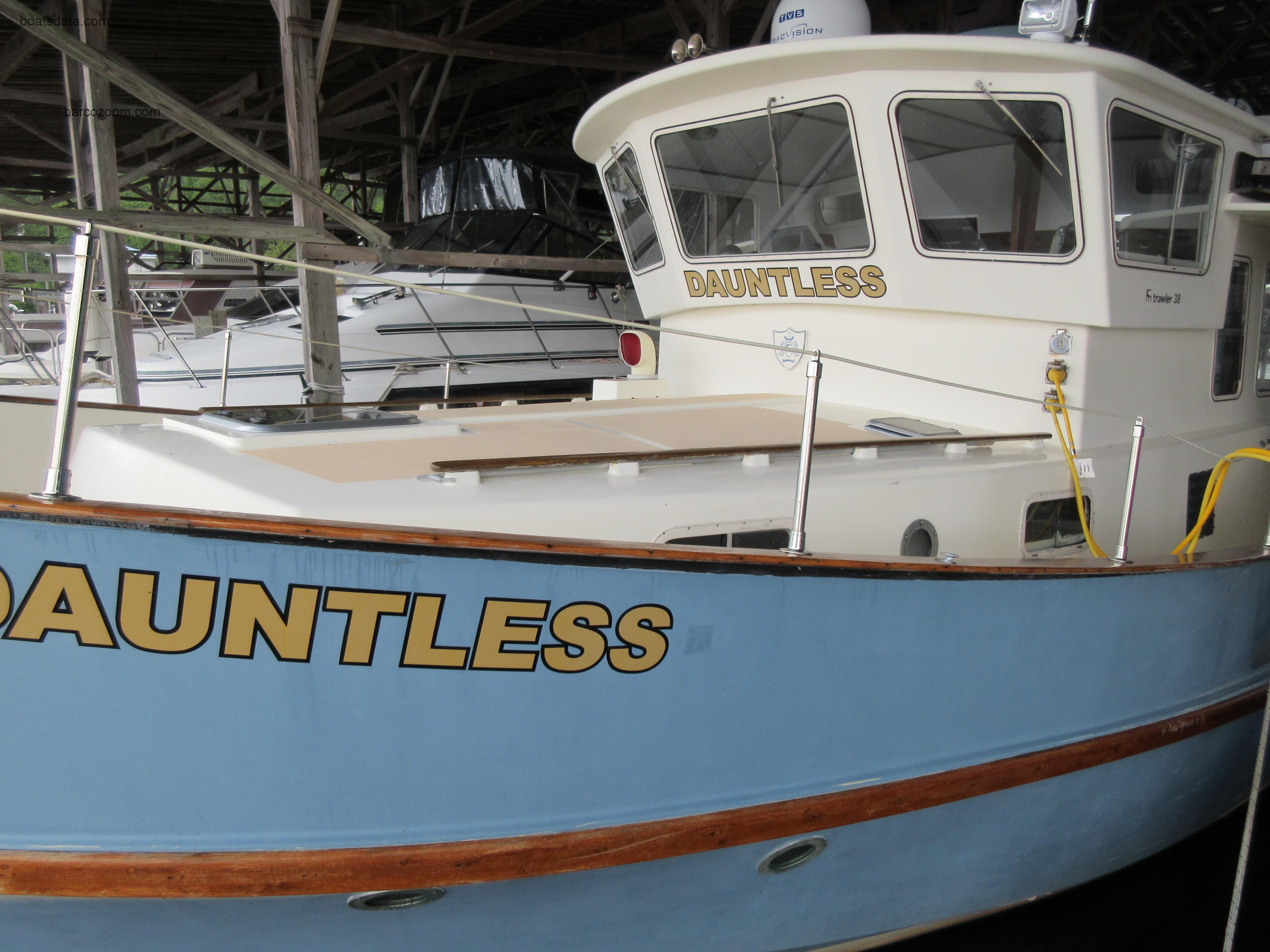 Fisher Trawler 38 opinión y ficha técnica