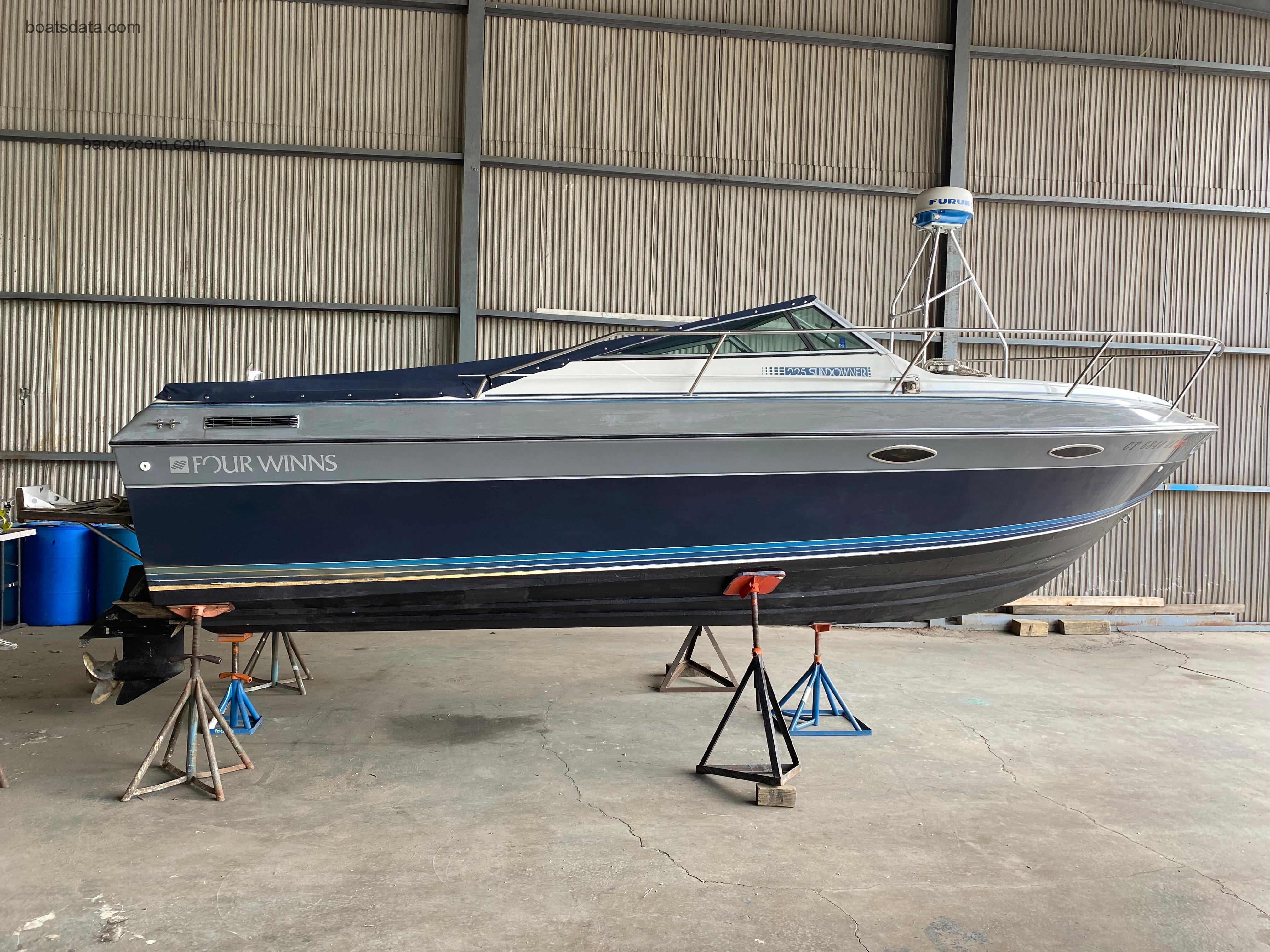 Four Winns 225 Sundowner opinión y ficha técnica