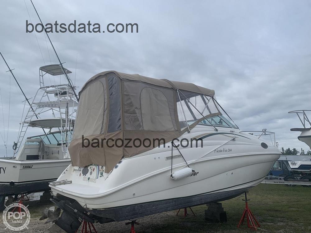 Rinker Fiesta Vee 266 opinión y ficha técnica
