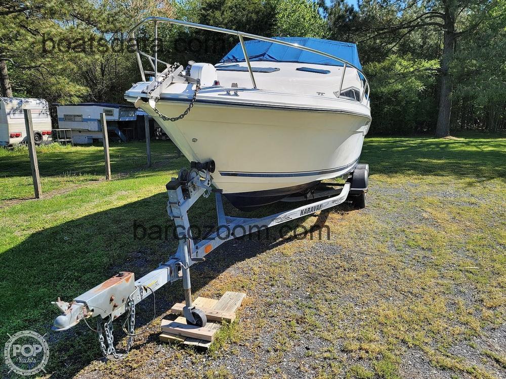 Sea Ray 220 Sundancer opinión y ficha técnica