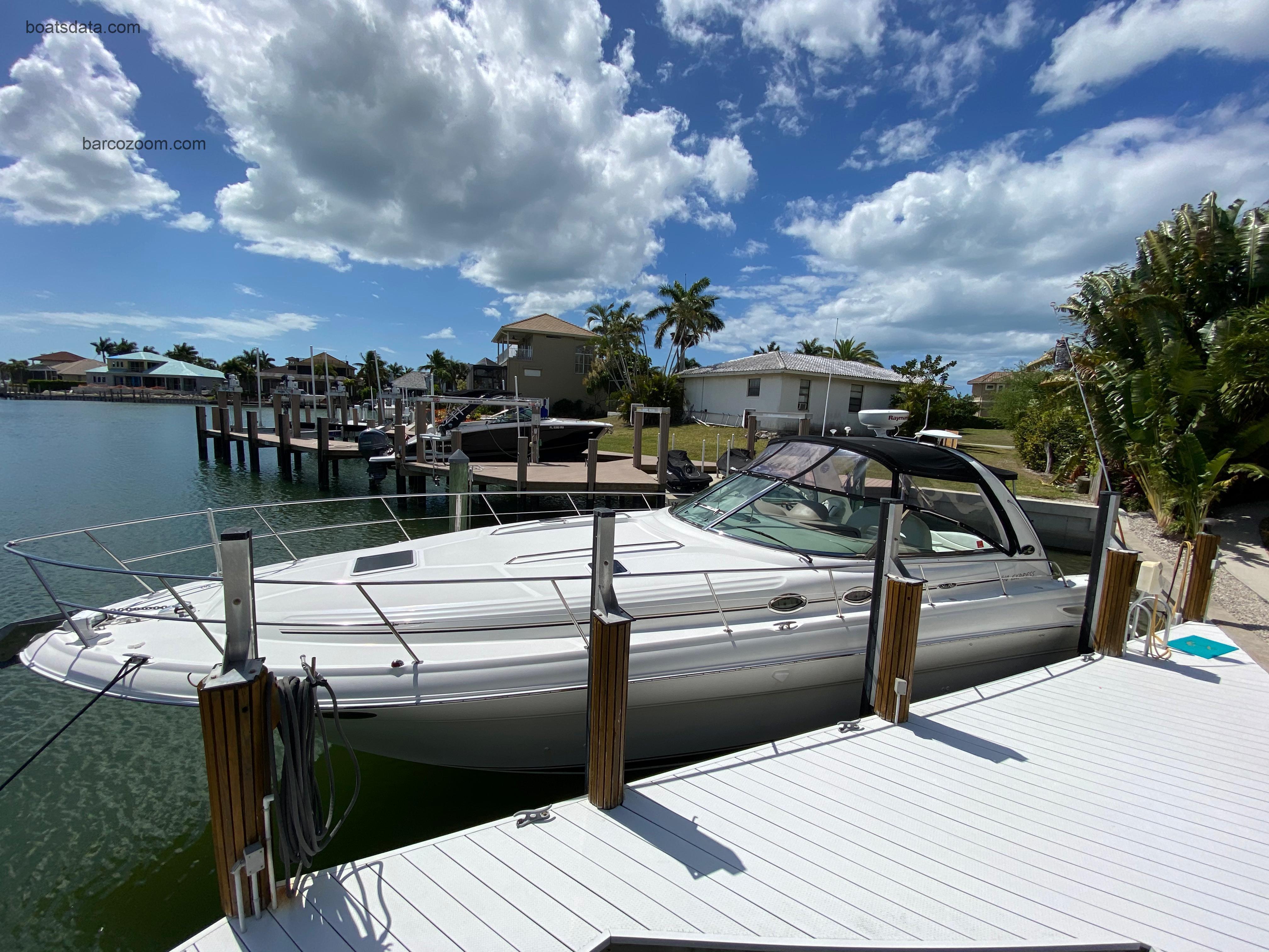 Sea Ray 410 Express Cruiser opinión y ficha técnica