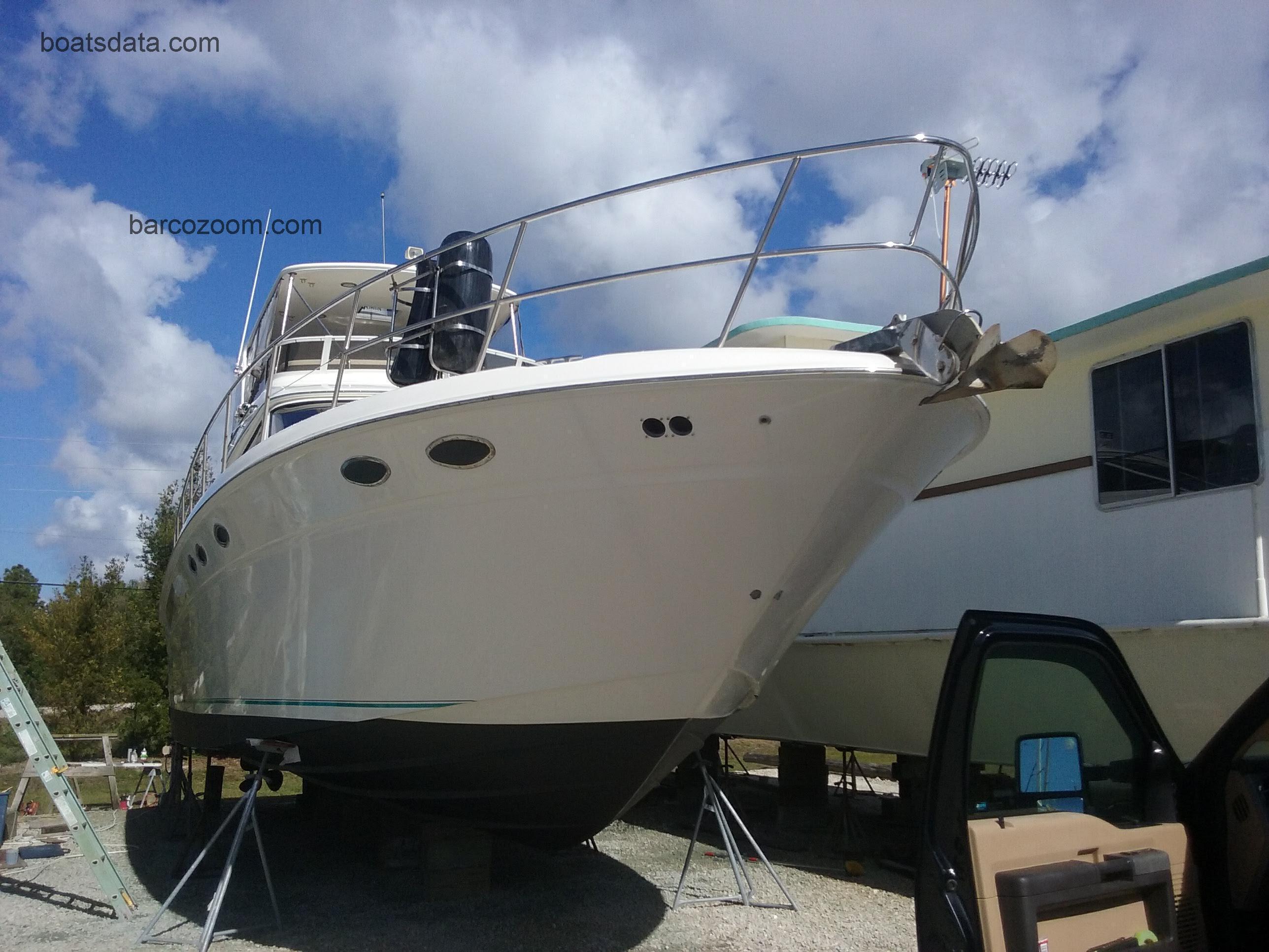 Sea Ray 480 Sedan Bridge ficha tecnica 