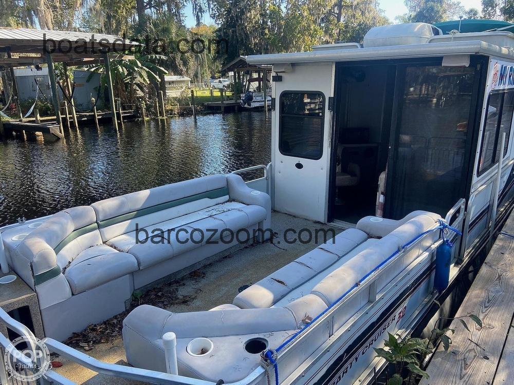 Sun Tracker 32 Party Cruiser ficha-técnica e avaliações